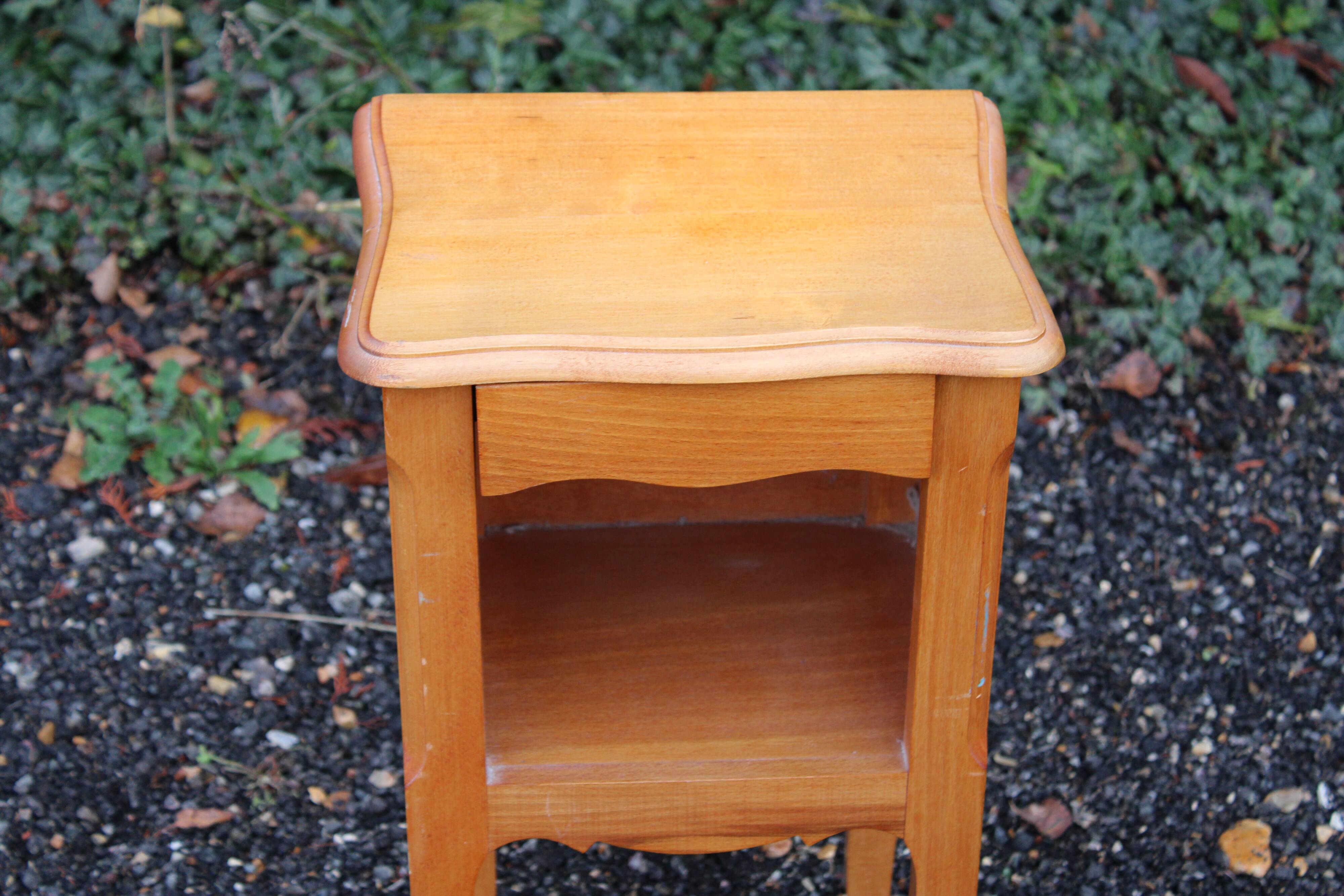 Bedside table