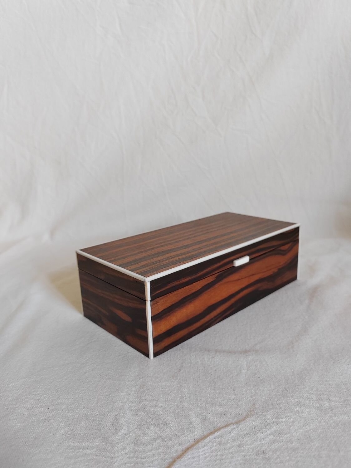 Art Deco box 1930 Macassar ebony