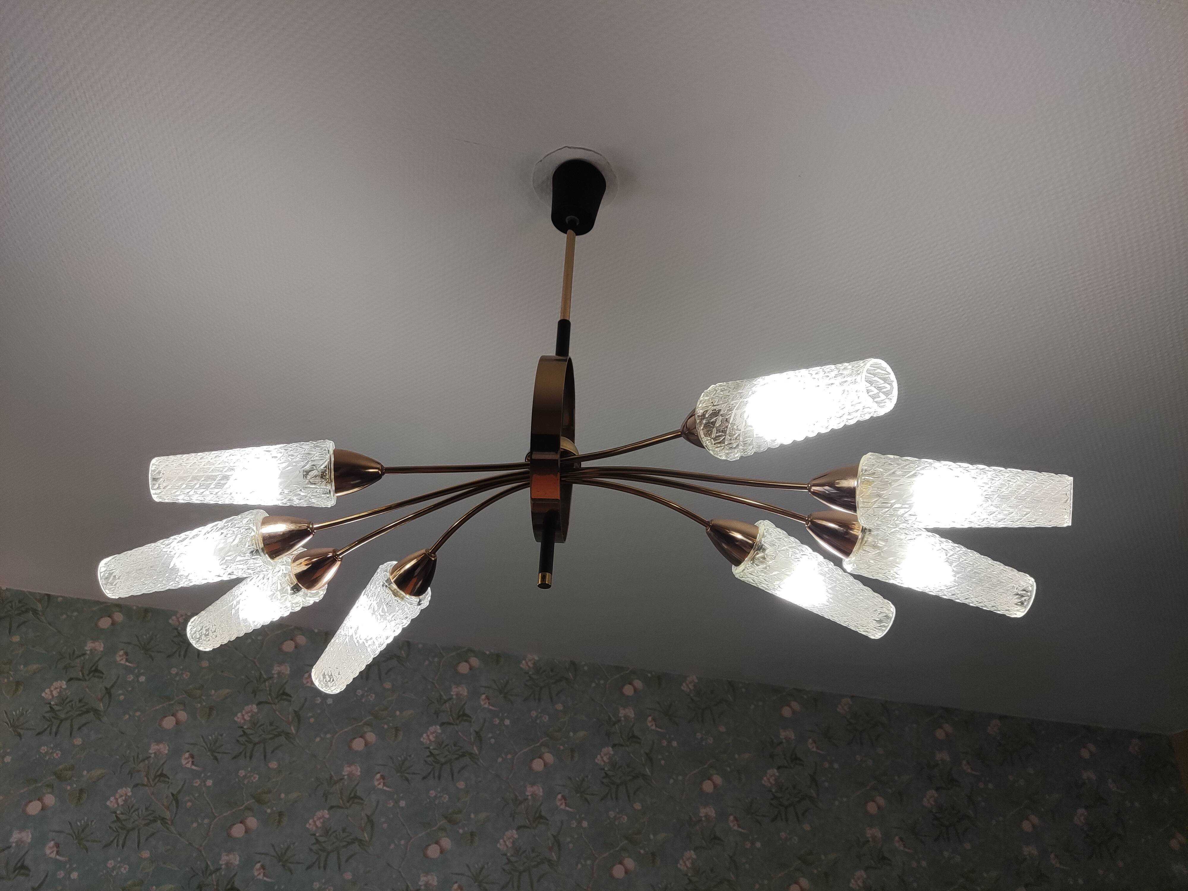 Arlus 8-light chandelier