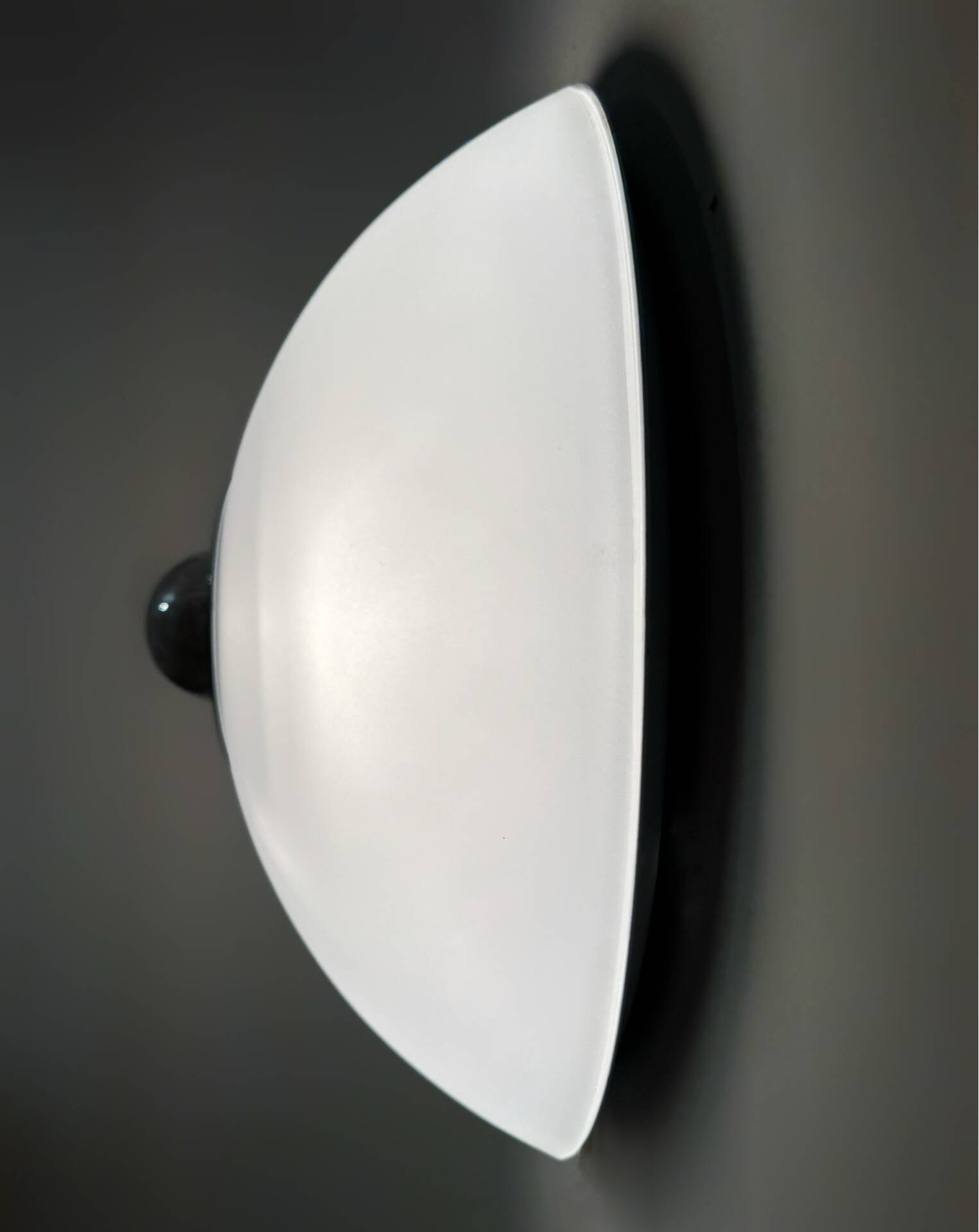 Plafonnier applique Artemide Gismondi années 80