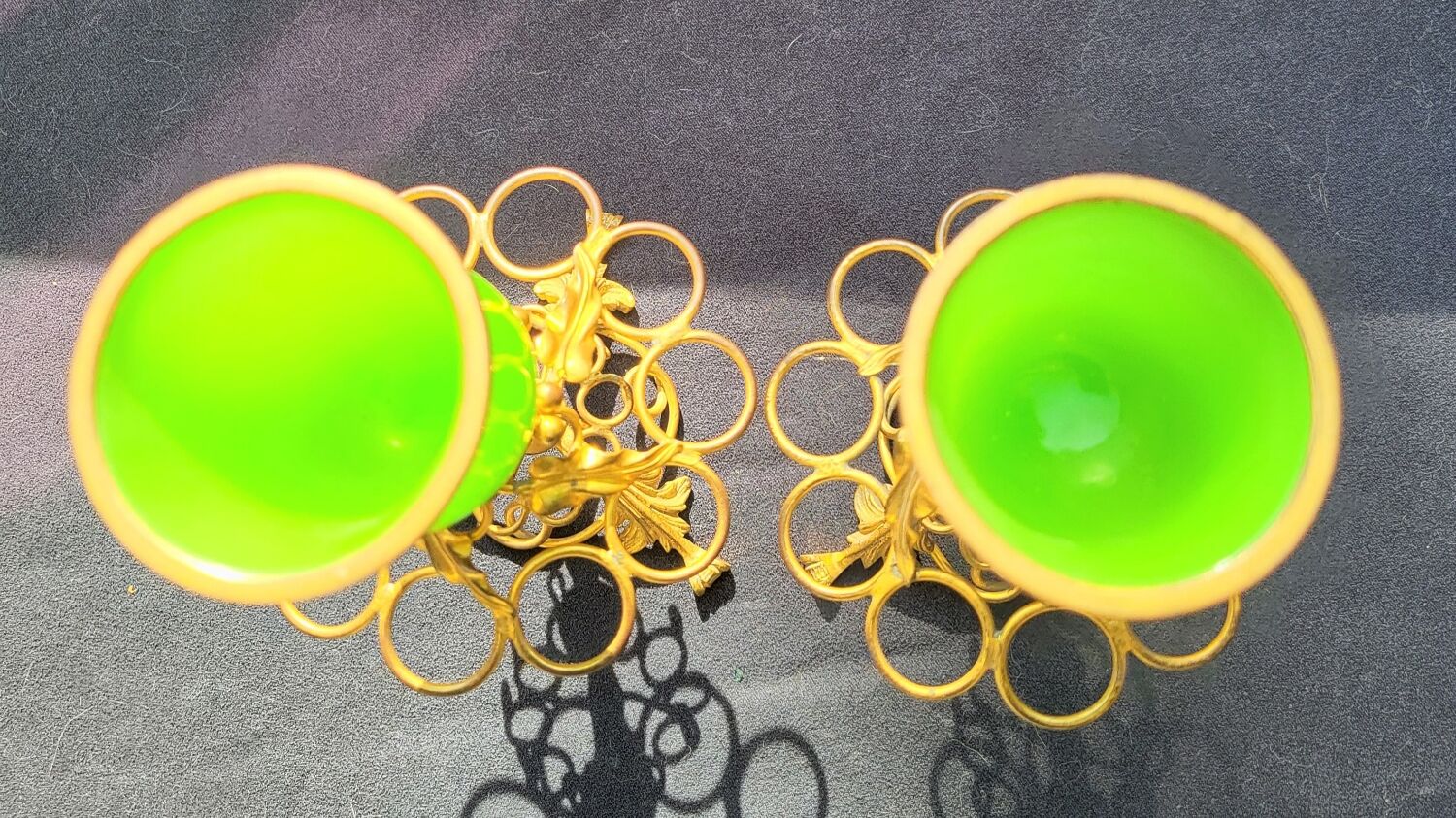 Paire de porte cigares en opaline verte (uranium/ouraline) Napoléon III