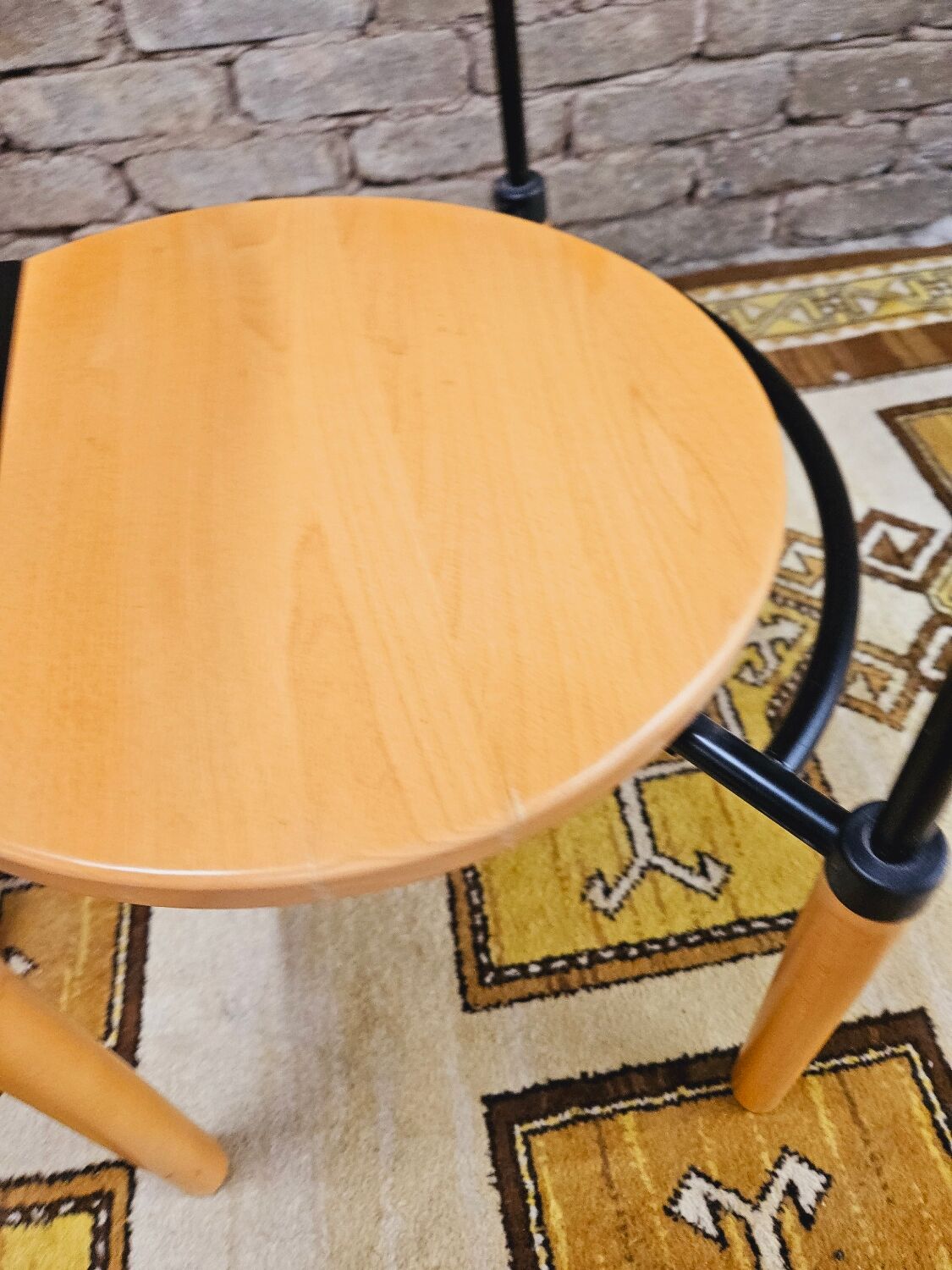 Paire de chaises années 80