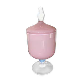 Pink opaline stand candy