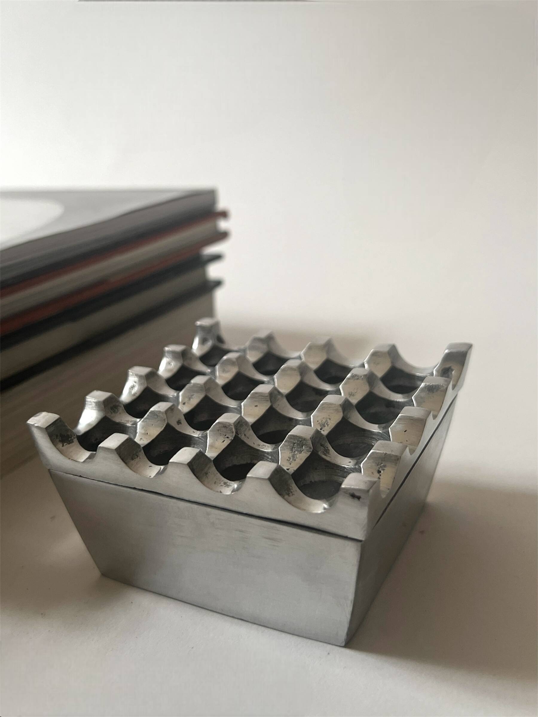 Cendrier midcentury en métal chromé style ultima 15, design 1970