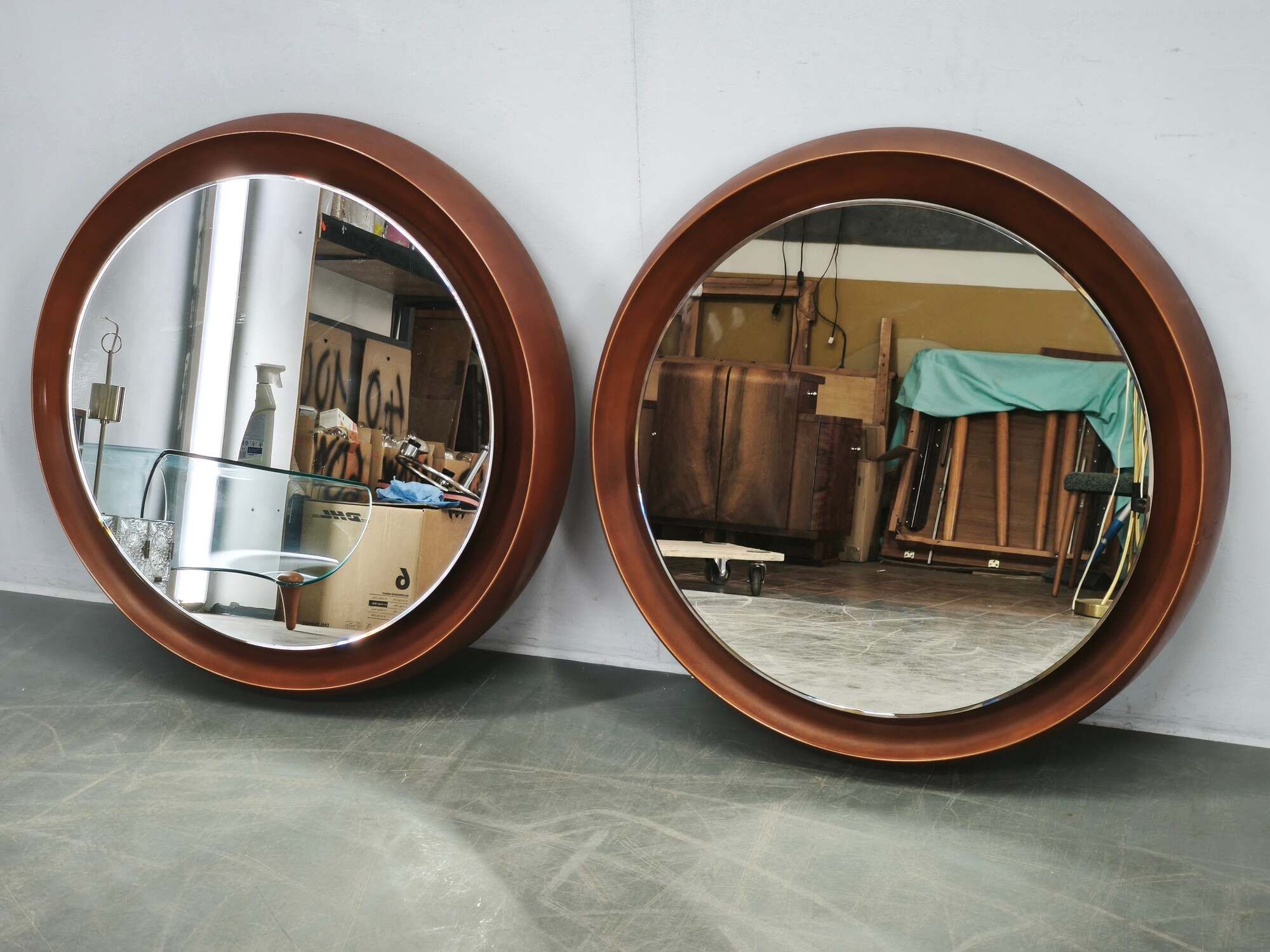 Pair of Italian Space Age Illuminated Round Mirrors, 1970s