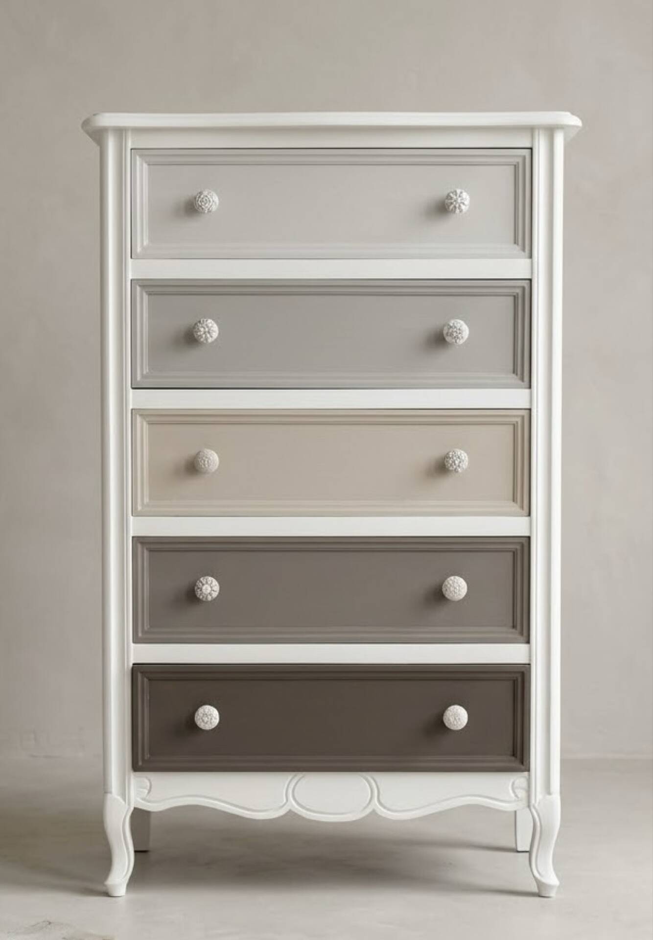 Chest of drawers