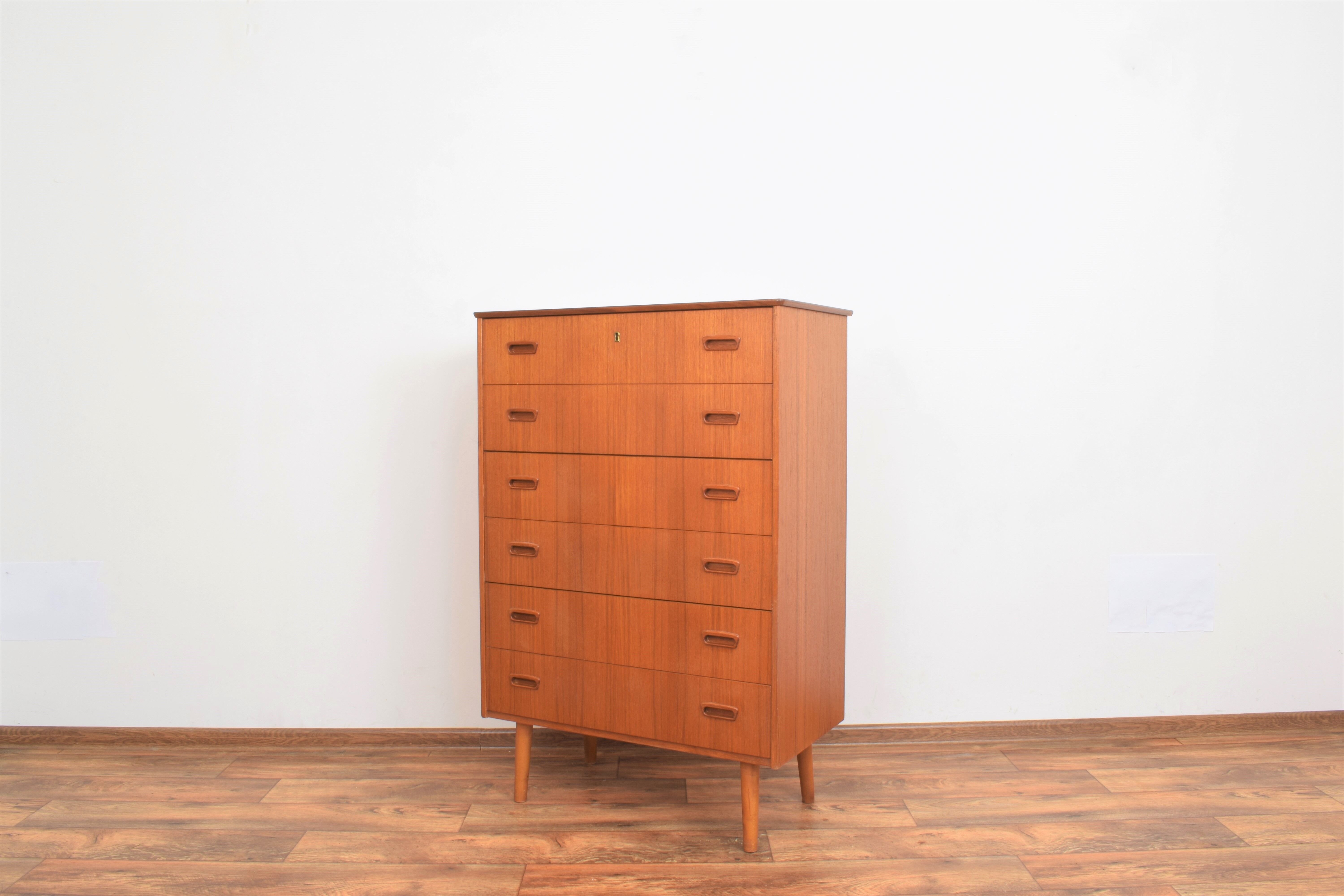 Mid-century danish teak chest of drawers, 1960