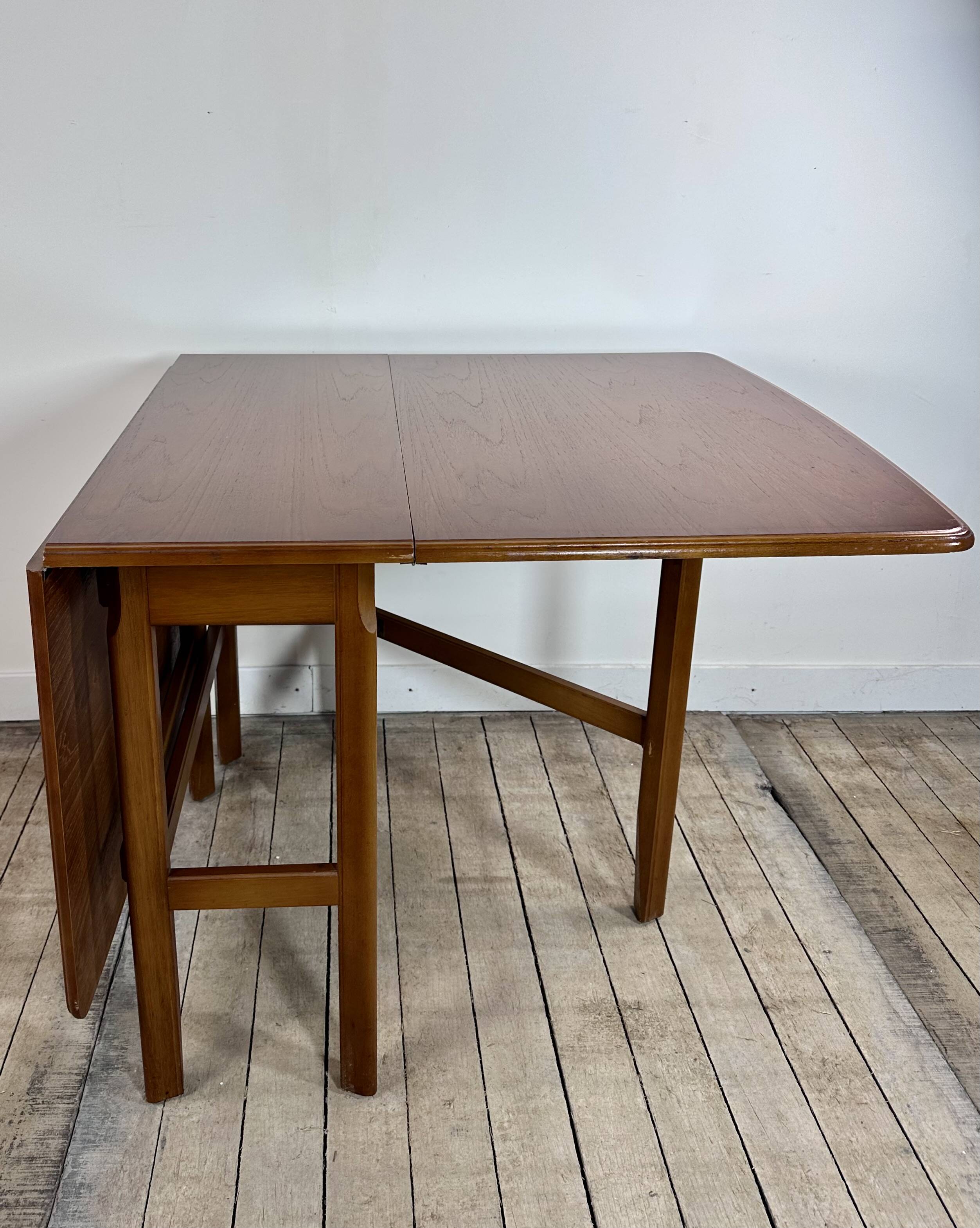 Vintage Meredew 1960 teak folding table