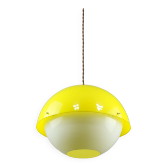 Lampe à Suspension Space-Age en Plexiglas Jaune, années 70