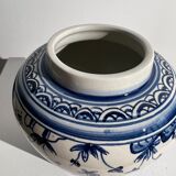 Blue and white Portuguese handmade vase with stylized pastoral pattern H:12,5cm