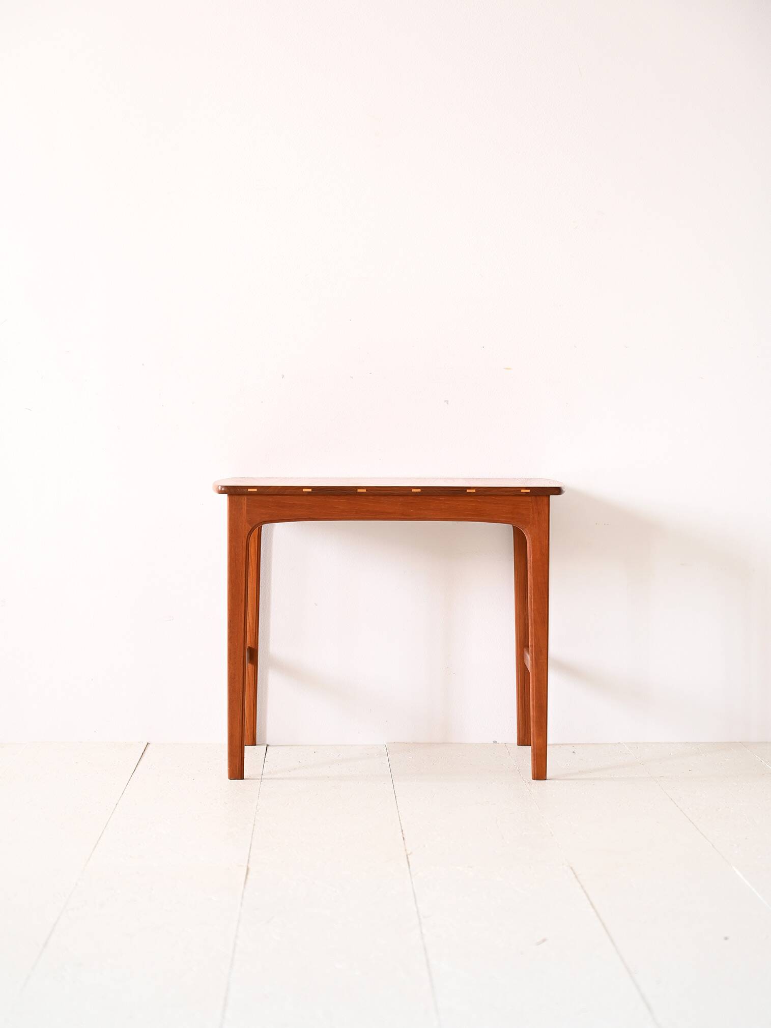 Scandinavian modernism sofa table