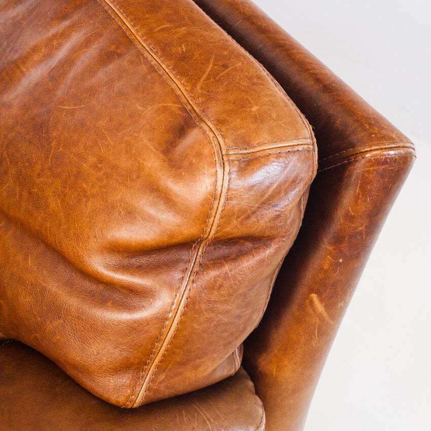 Vintage leather sofa - Convertible into a bed - France, 1990s