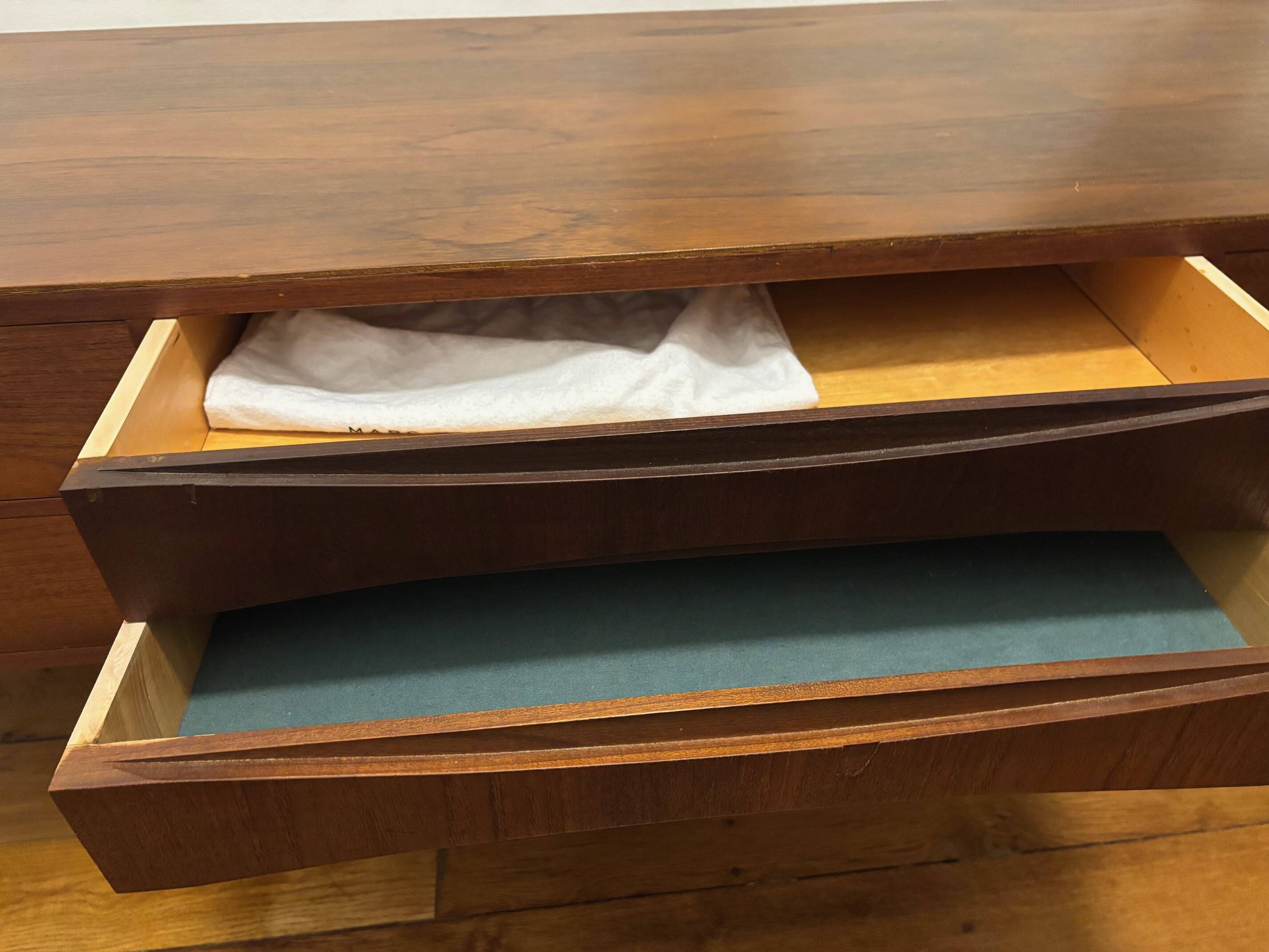 Enfilade vintage scandinave en teck 1960/1970