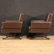 Paire de fauteuils italiens en skai