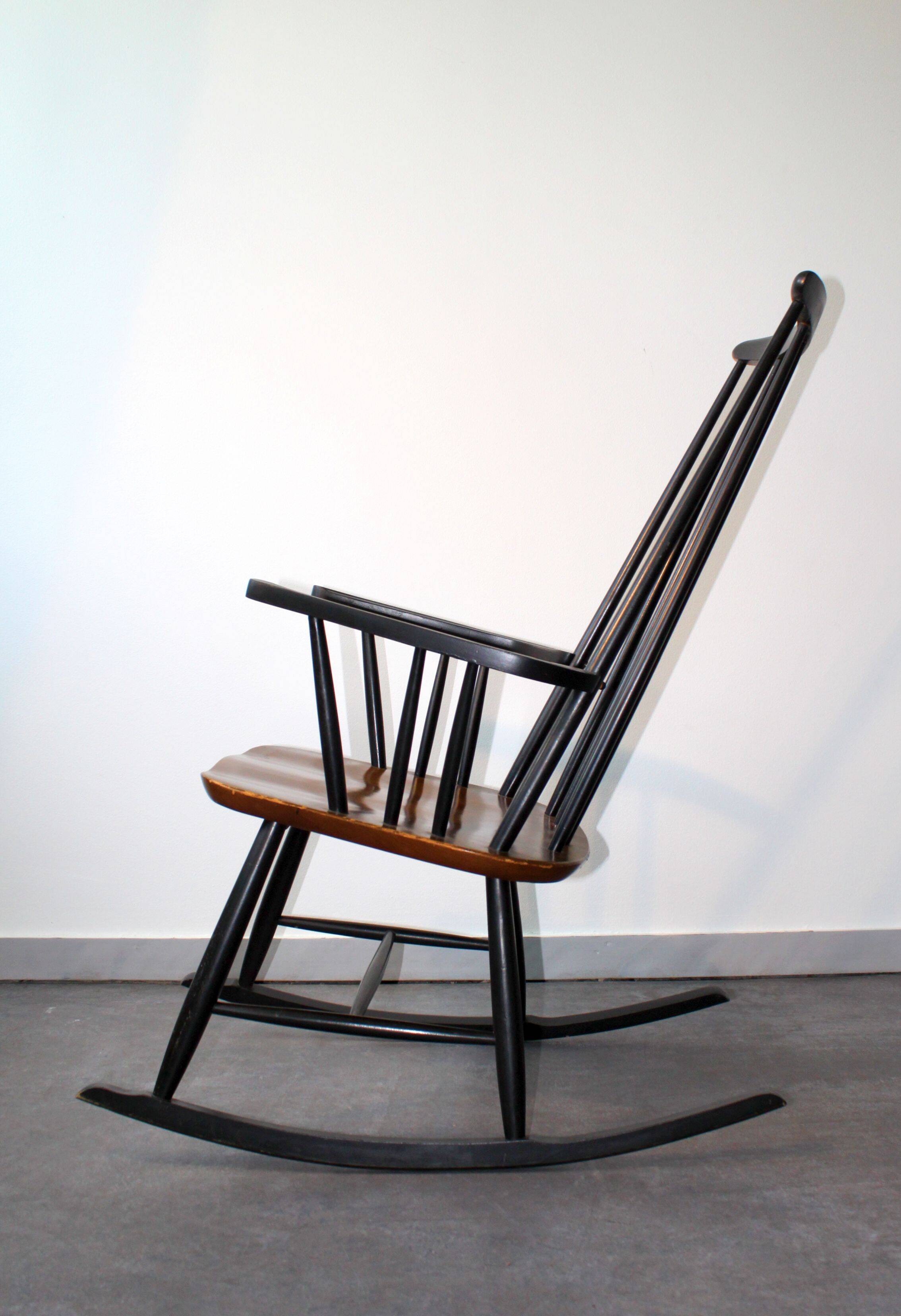 Rocking chair, mid-20th century