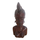Statuette