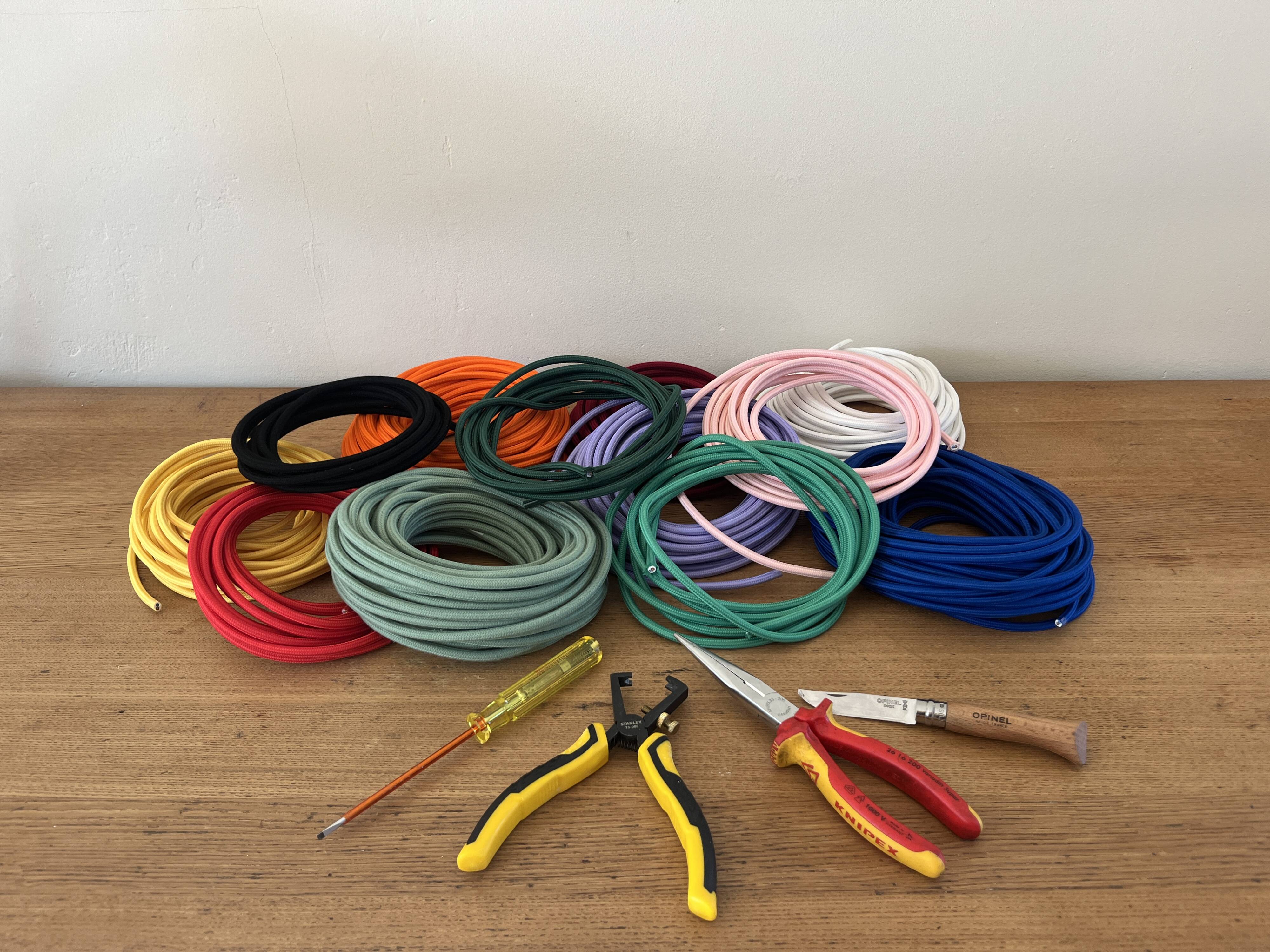 Louis Poulsen AJ wall lamp - Arne Jacobsen