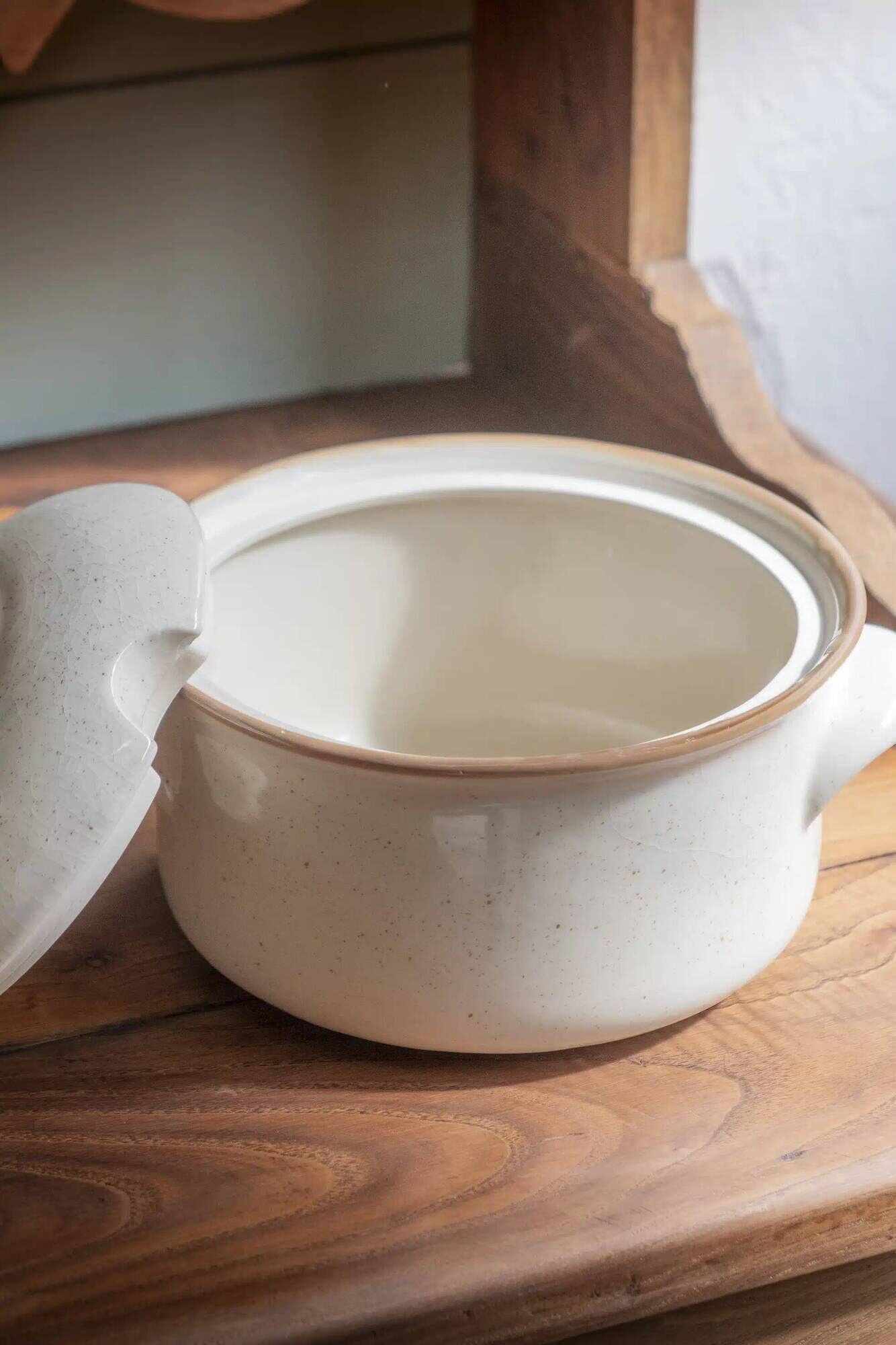 Soup tureen "Bernadette"
