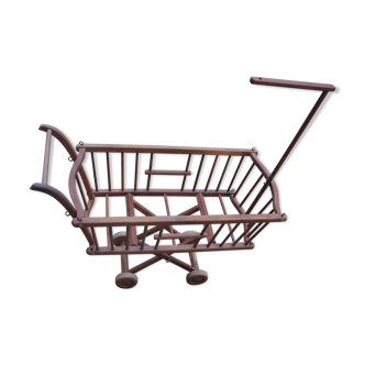 Berceau poupée en bois