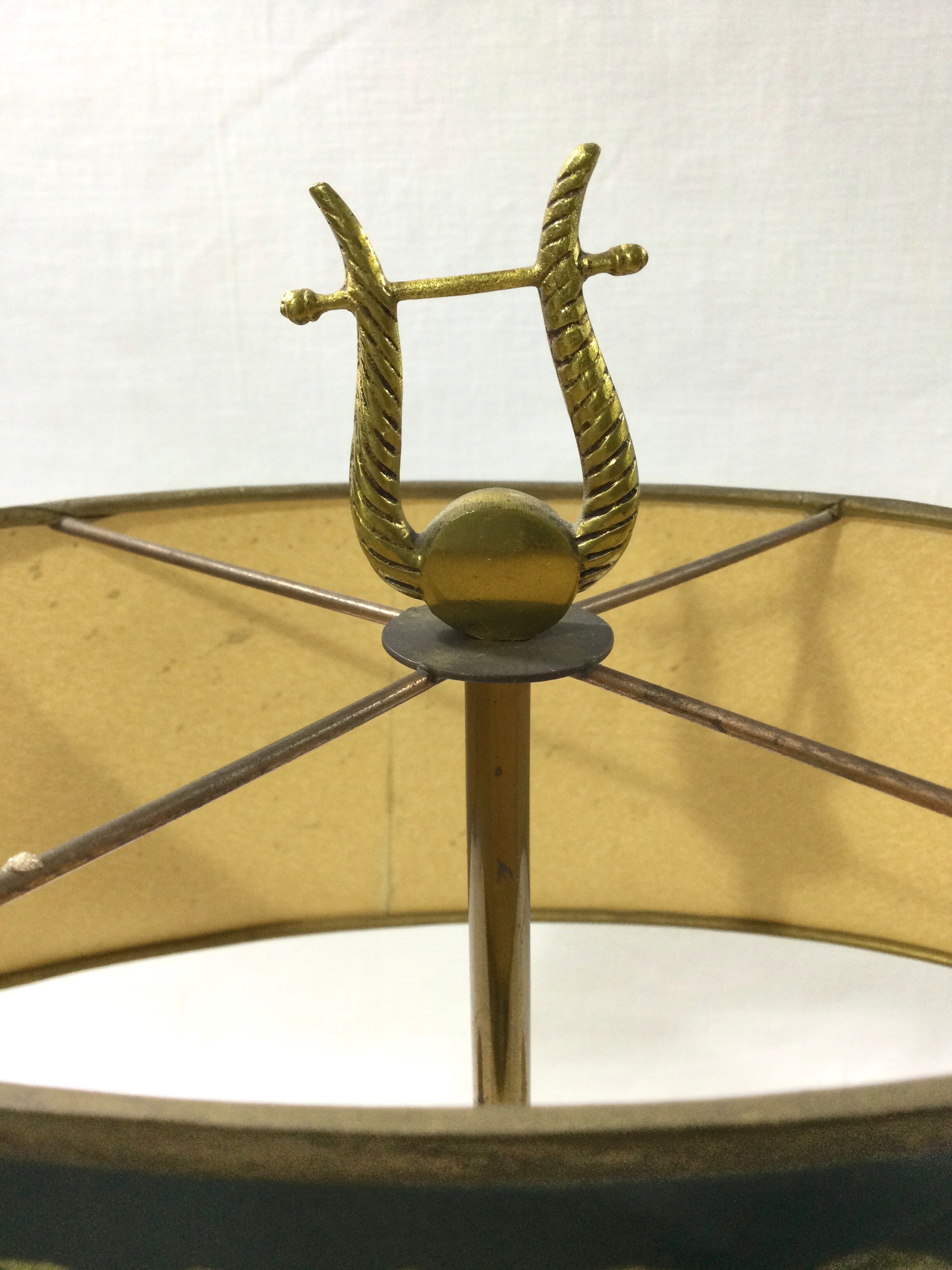 Bronze bouillotte lamp