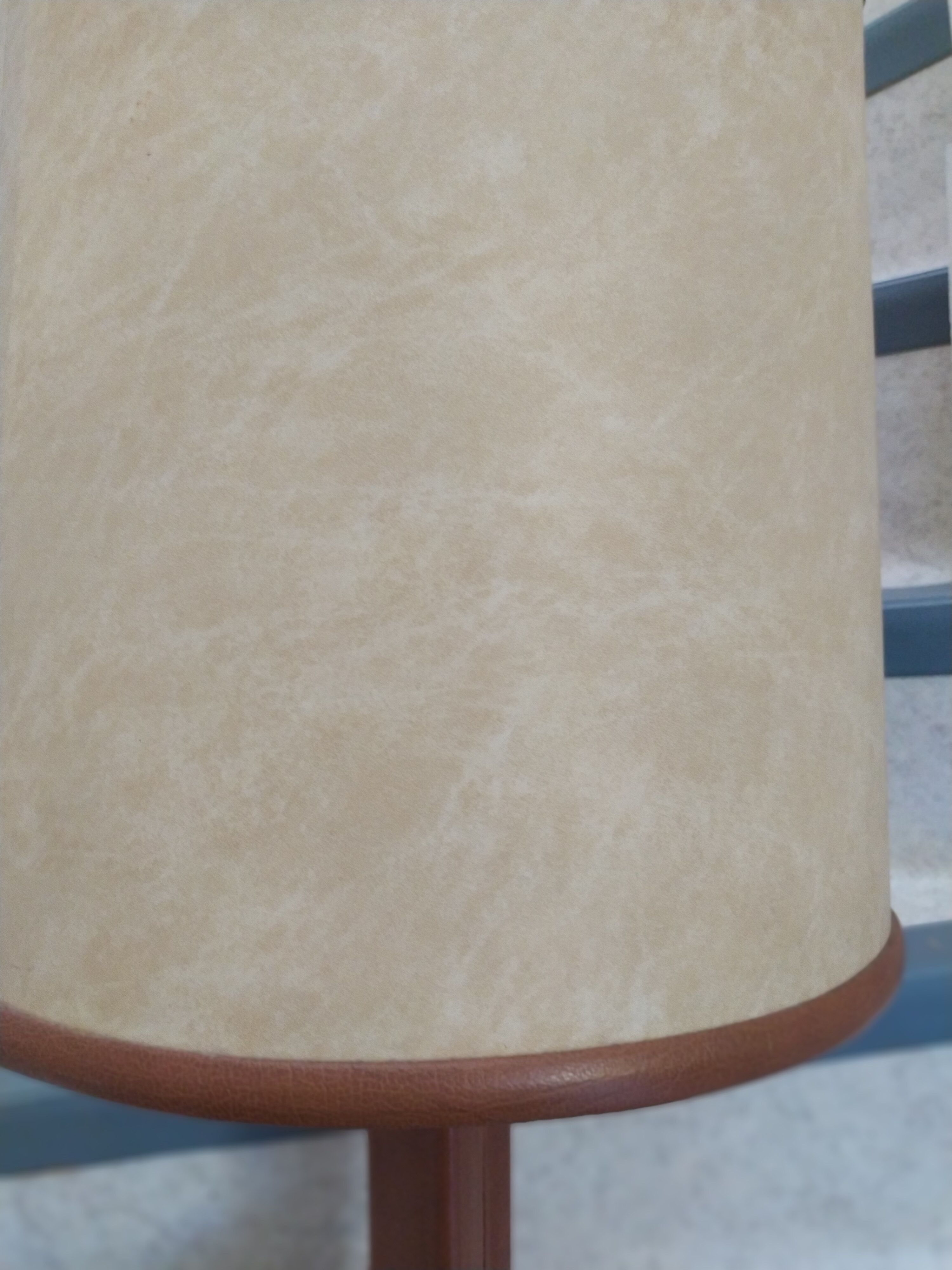 Le Tanneur desk lamp