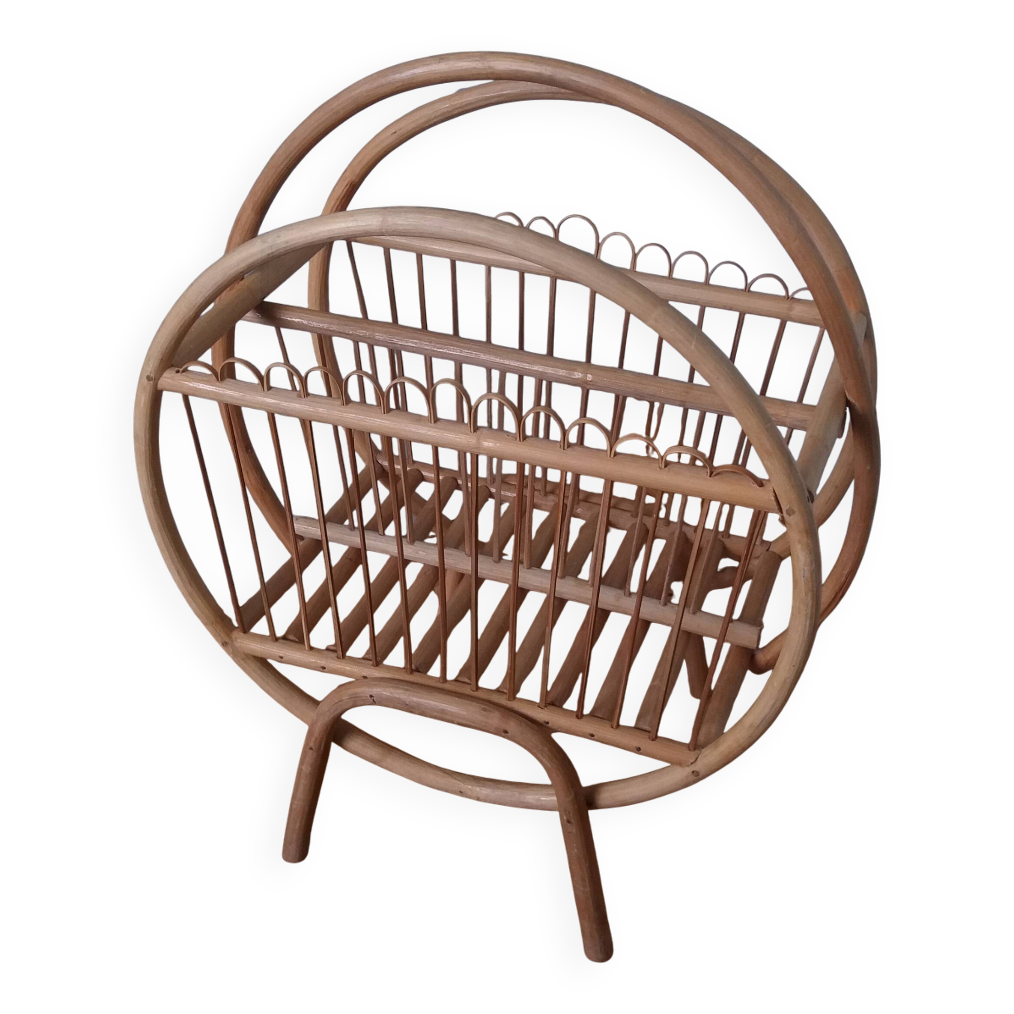 Vinyl holder, wicker magazine rack