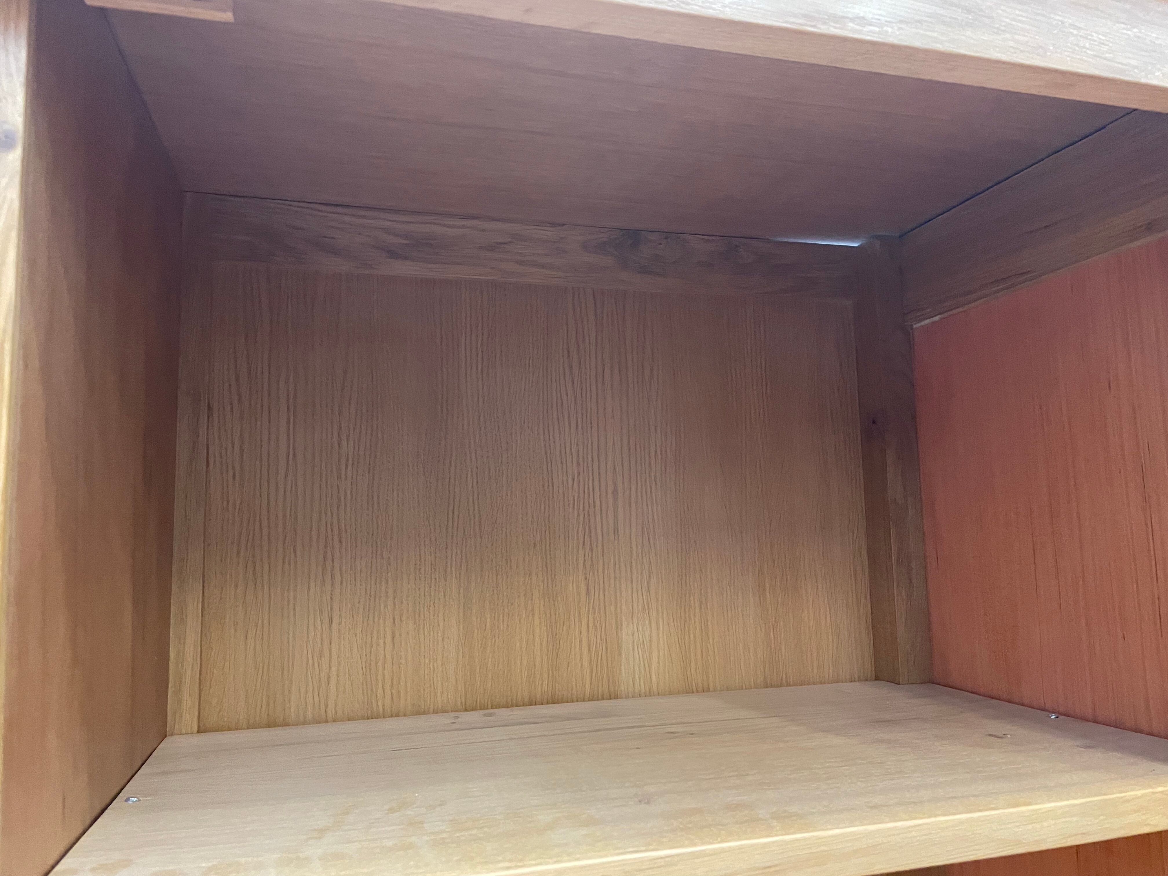 Wardrobe in solid oak