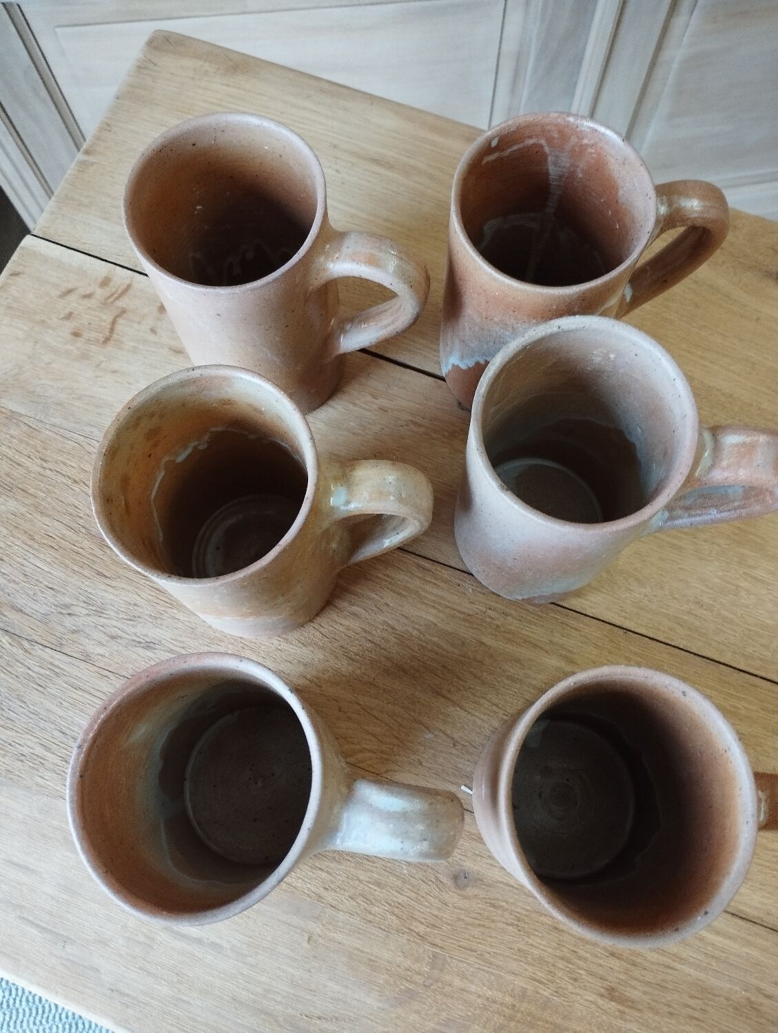 Stoneware cup service