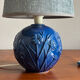 Lampe boule à décor de fleurs