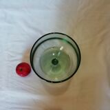 Vase en verre forme "grand verre a pied" .