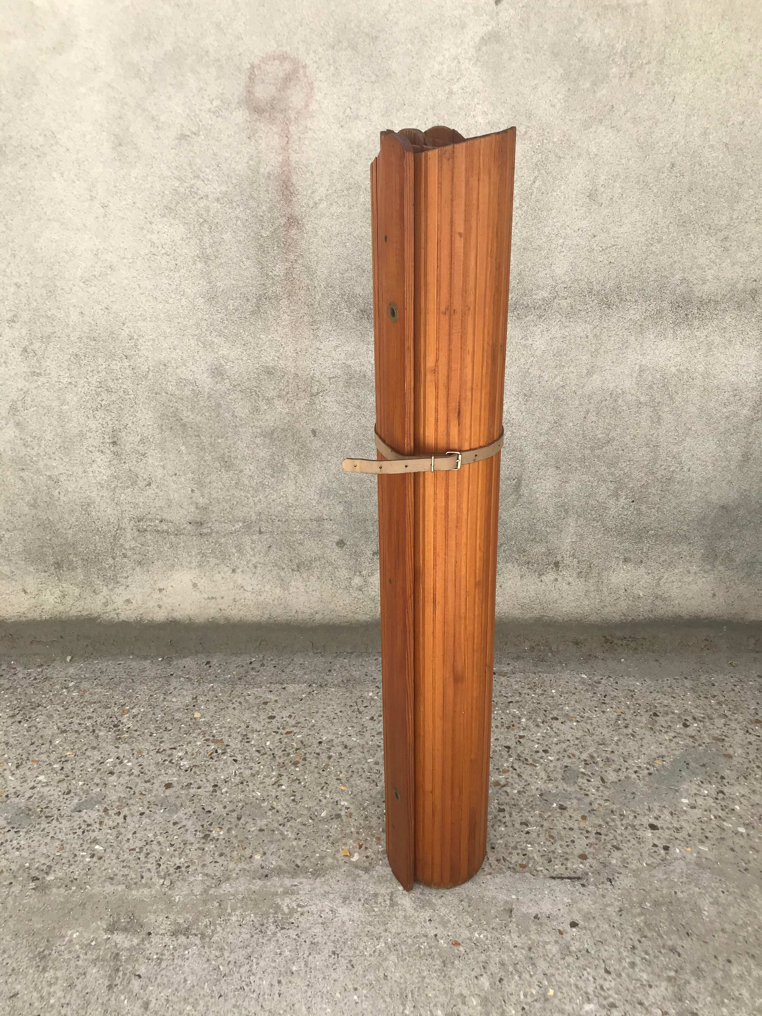 Baumann screen with wooden slats