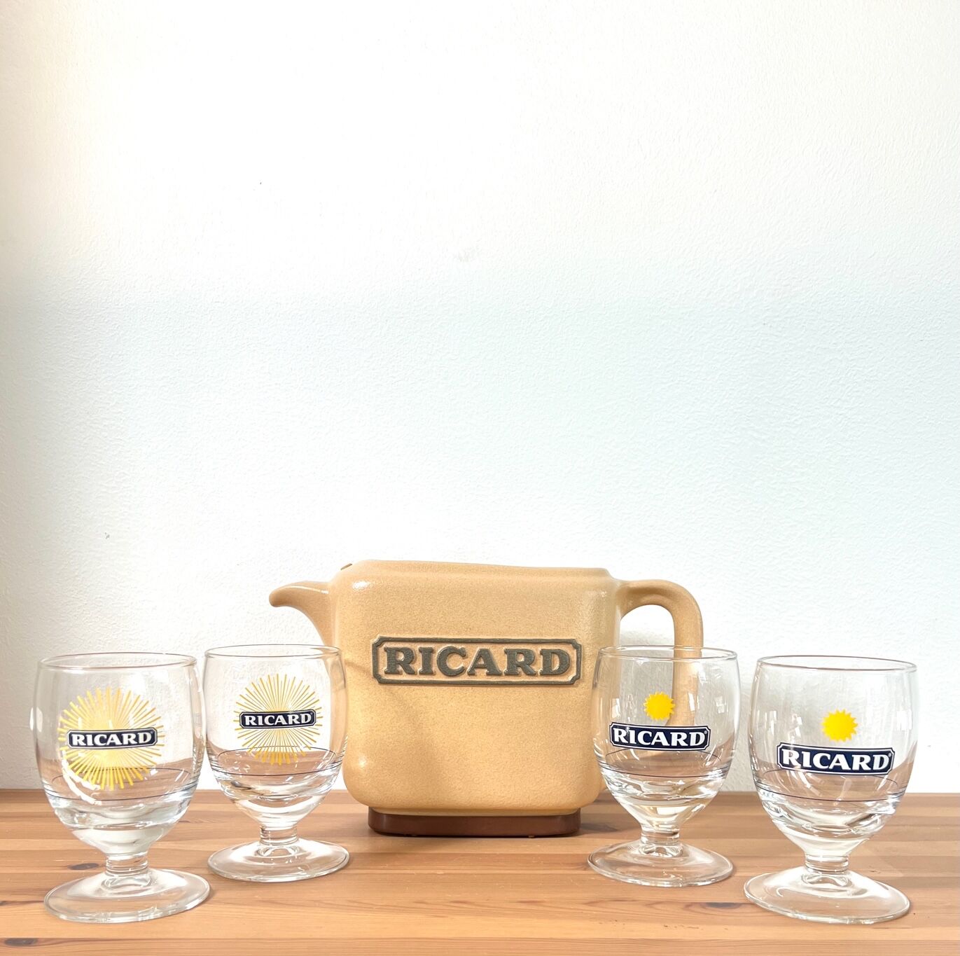 Vintage Ricard service