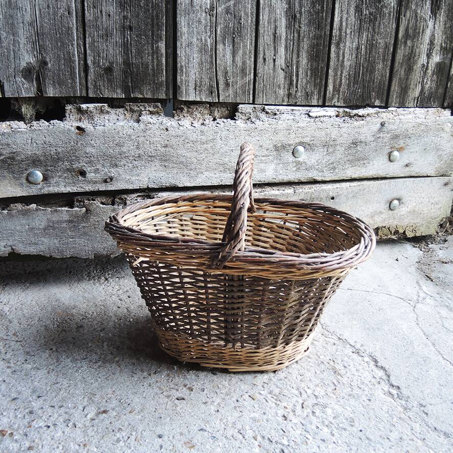 Antique Oval Two-Tone Wicker Basket