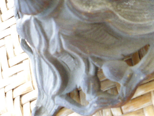 Candlestick new art readjusts chiseled with floral decoration