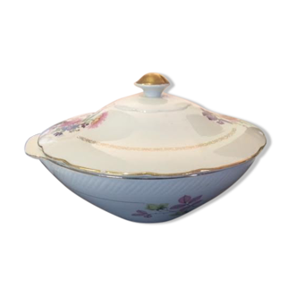 Soupière en porcelaine