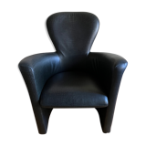 Dutch design easy chair Amphora by Leolux faux leather upholstery