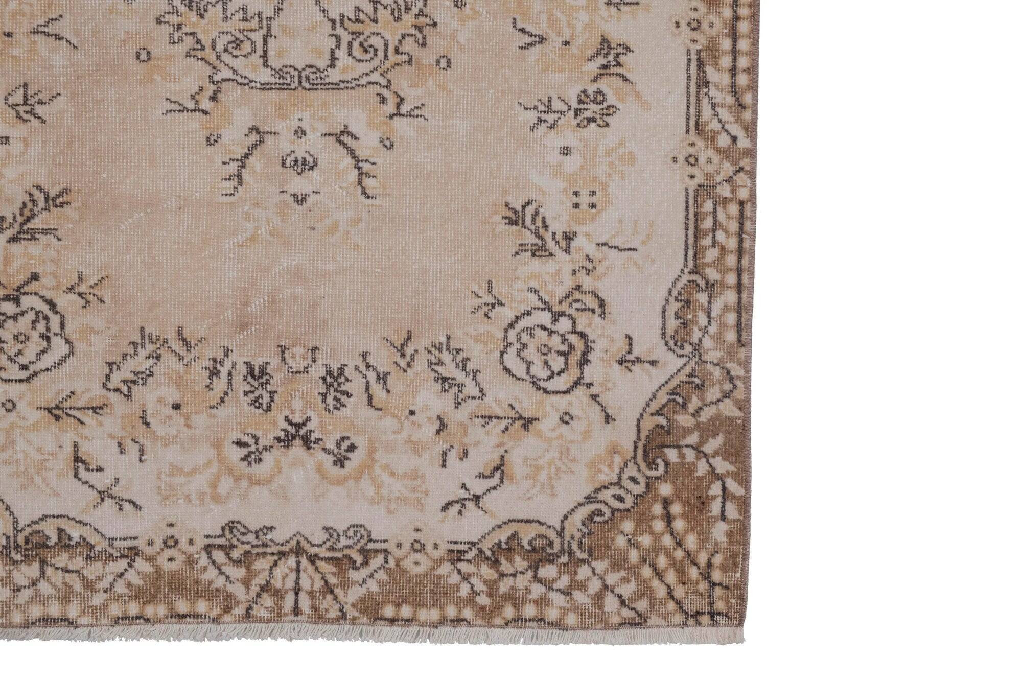 Vintage Turkish rug handmade 117x201 cm