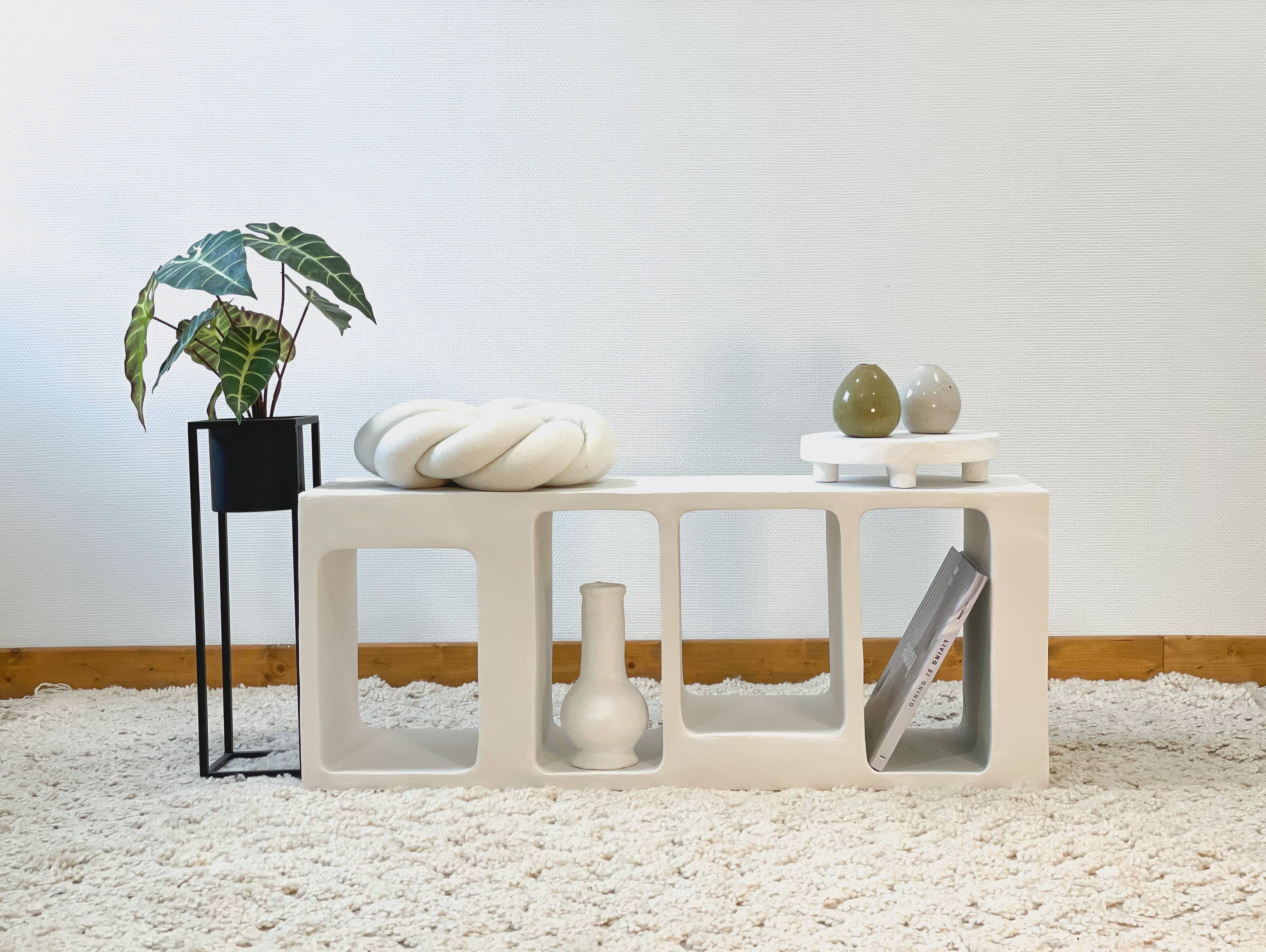 Concrete shelf - Length 100 cm - 4 niches - Mineral n°1