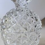 Sugar box in molded crystal