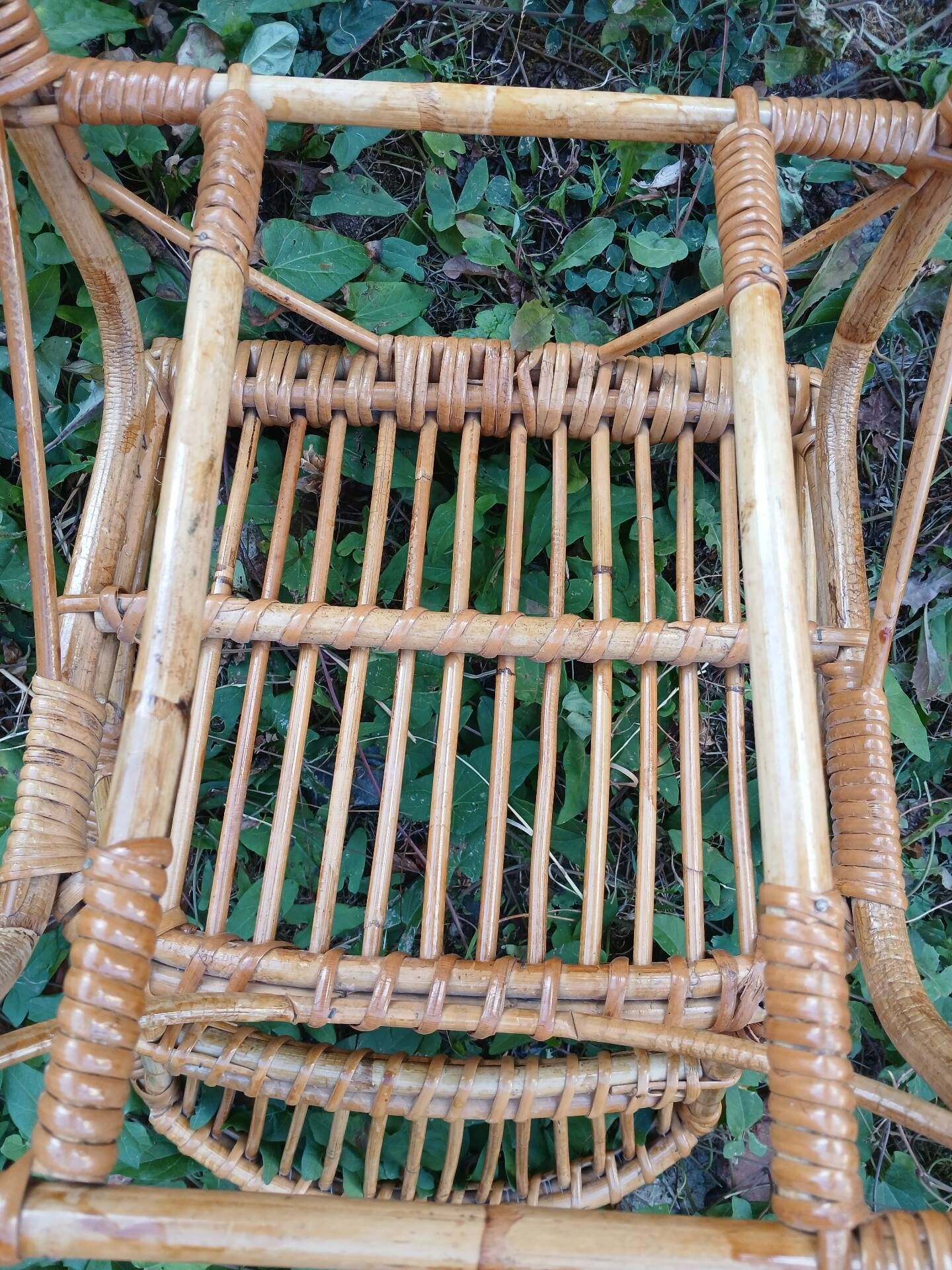 Petit fauteuil enfant en osier 