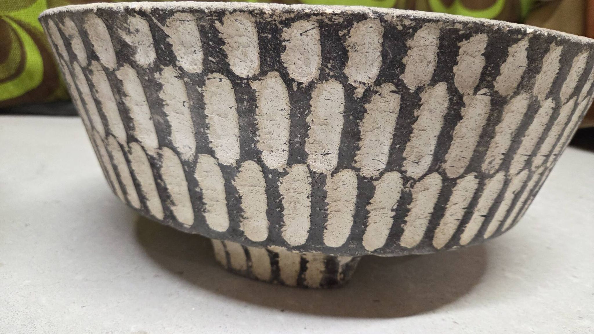 Mid-century textured concrete planter – Switzerland, 1960