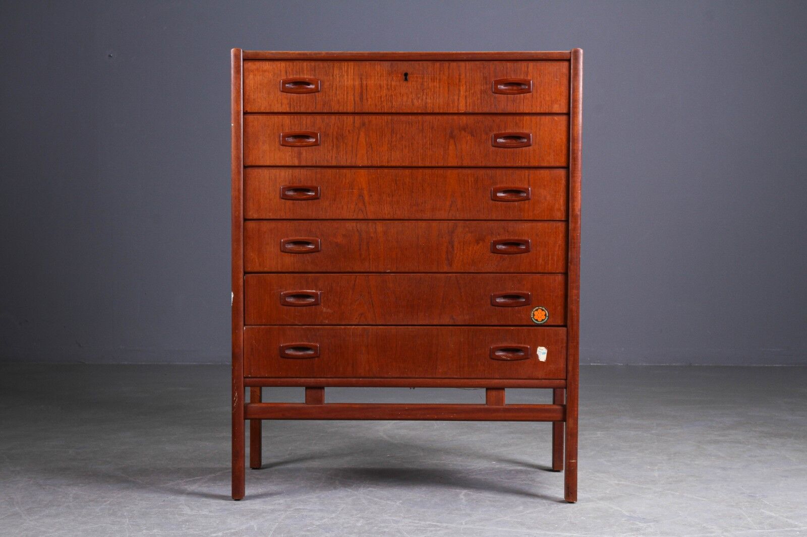 Commode en teck 6 tirroirs