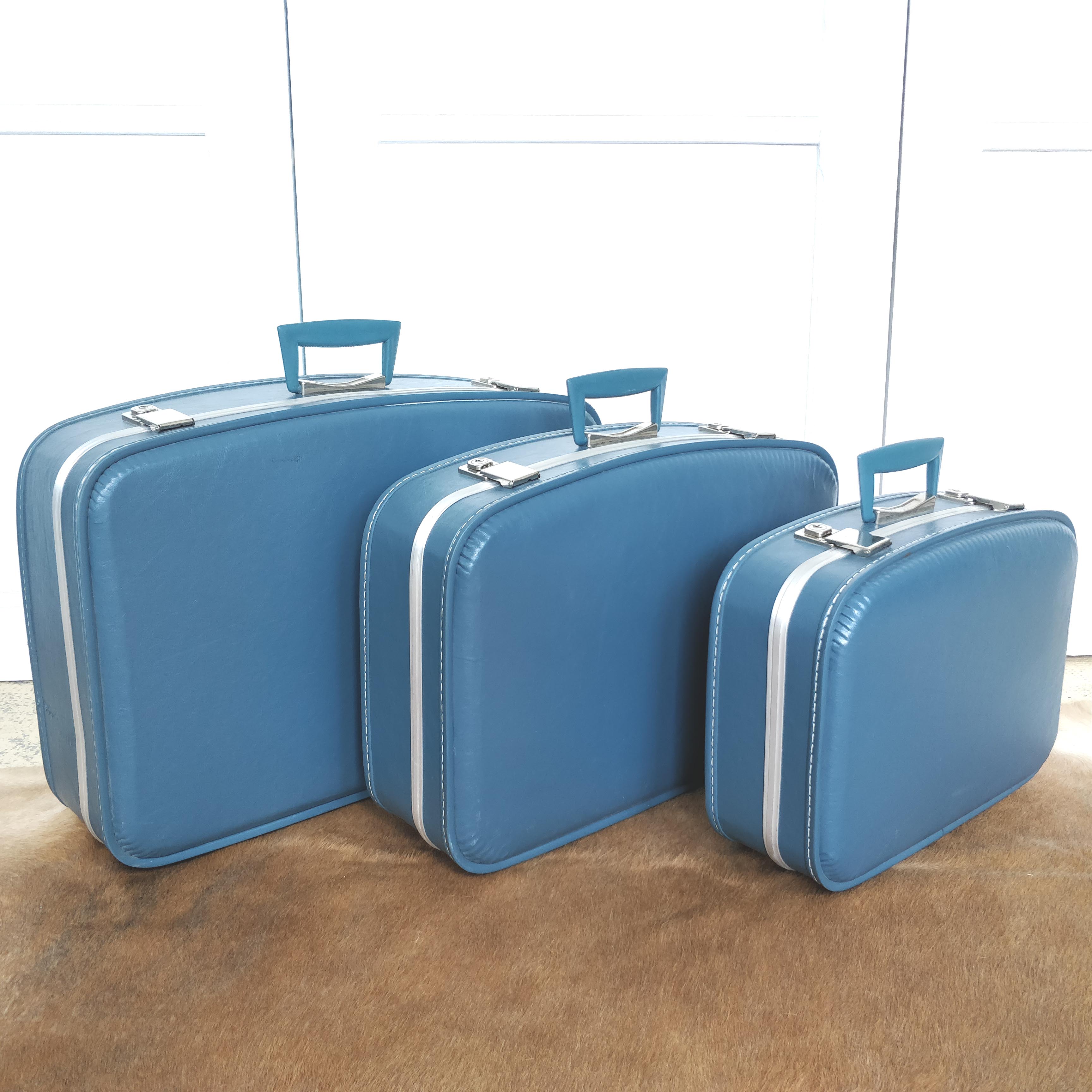 Air France suitcases 1960