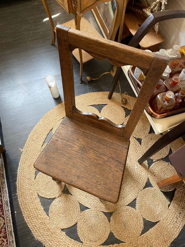 Chaise Eglise