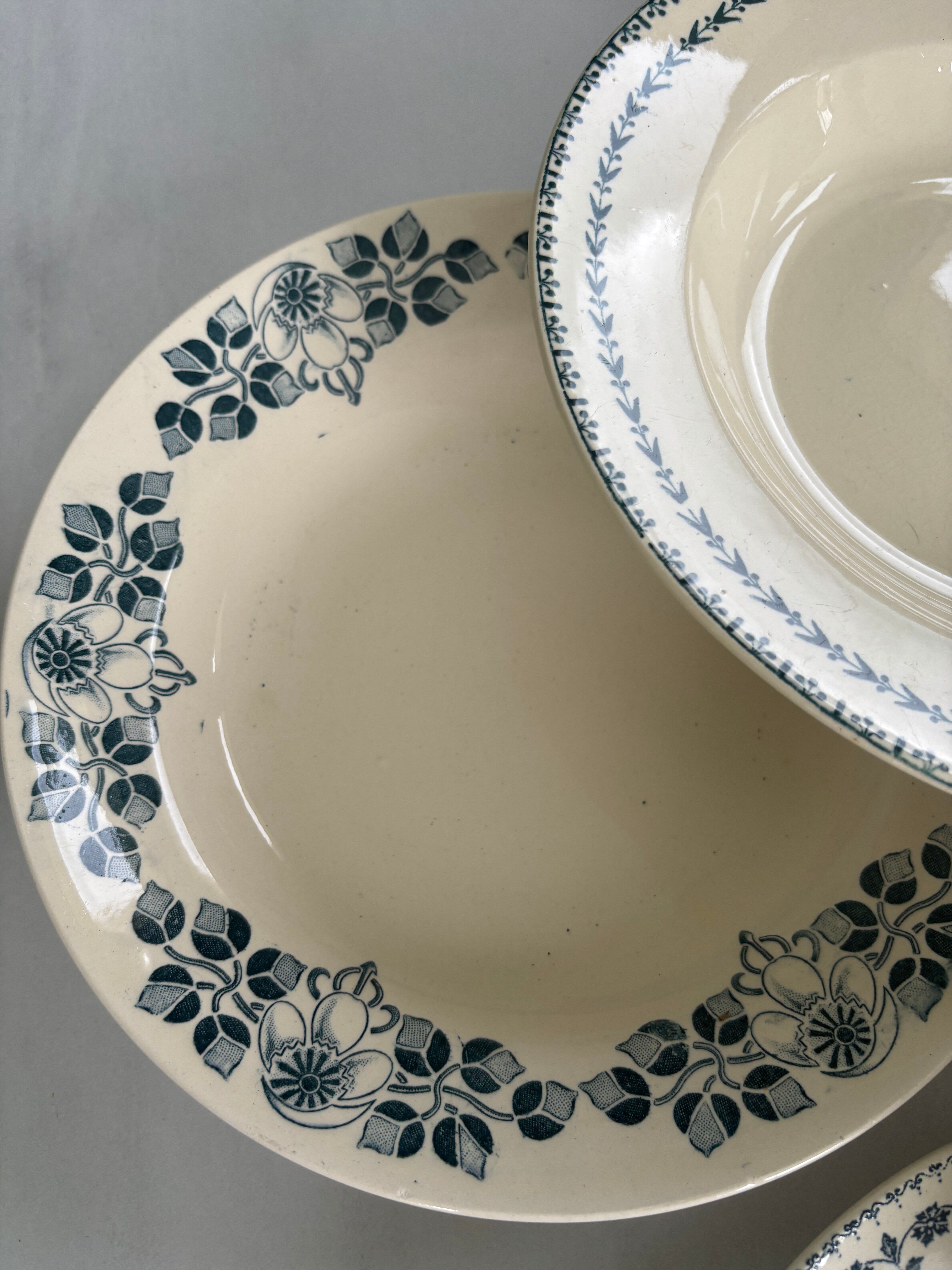 Lot 6 blue ironstone deep plates French earthenware ironstone
