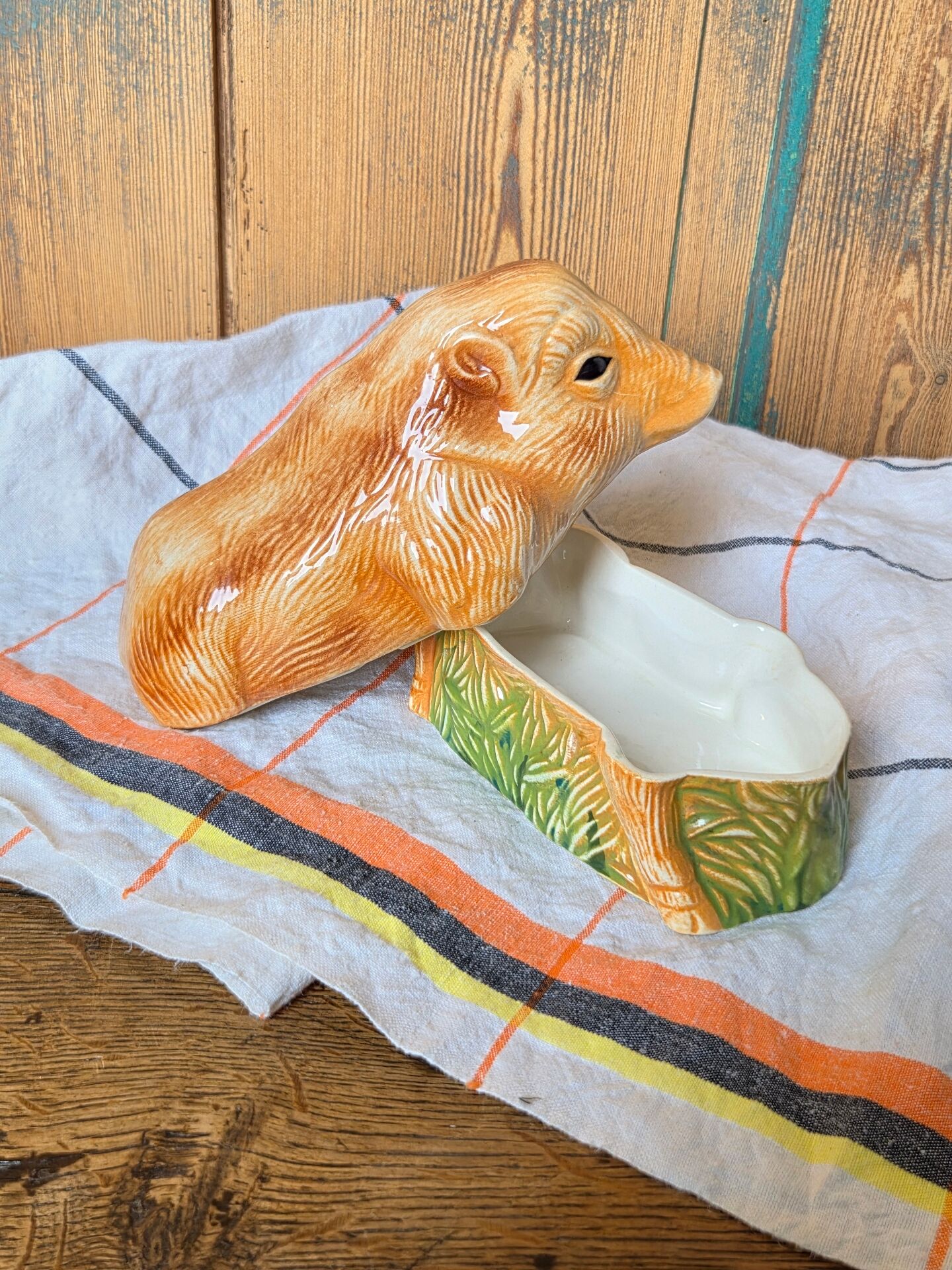 ​Terrine Sanglier Marcassin en Faïence Vintage - Signée Michel Caugant