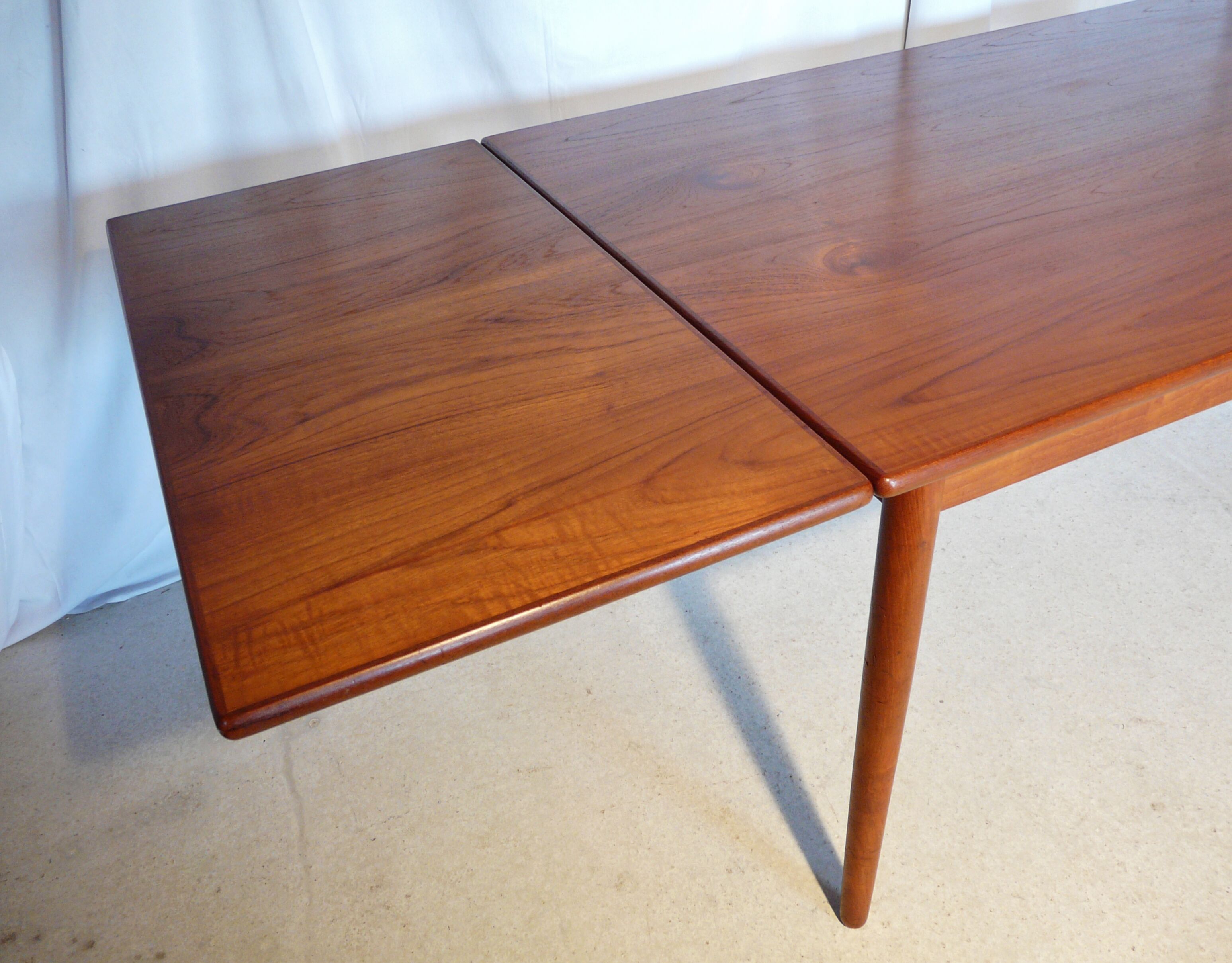 Verner Pedersen Danish teak expandable table