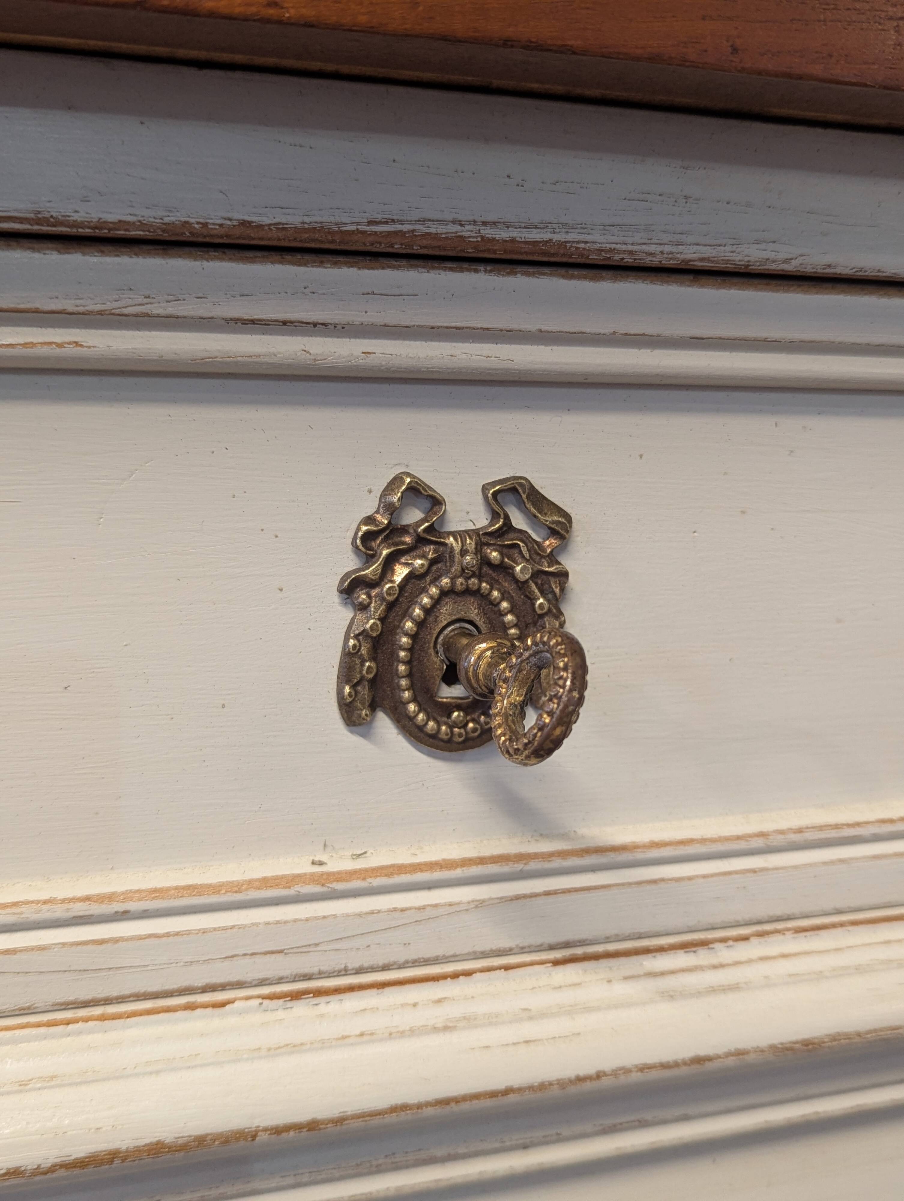 Louis XVI chest of drawers