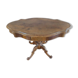 Violin table