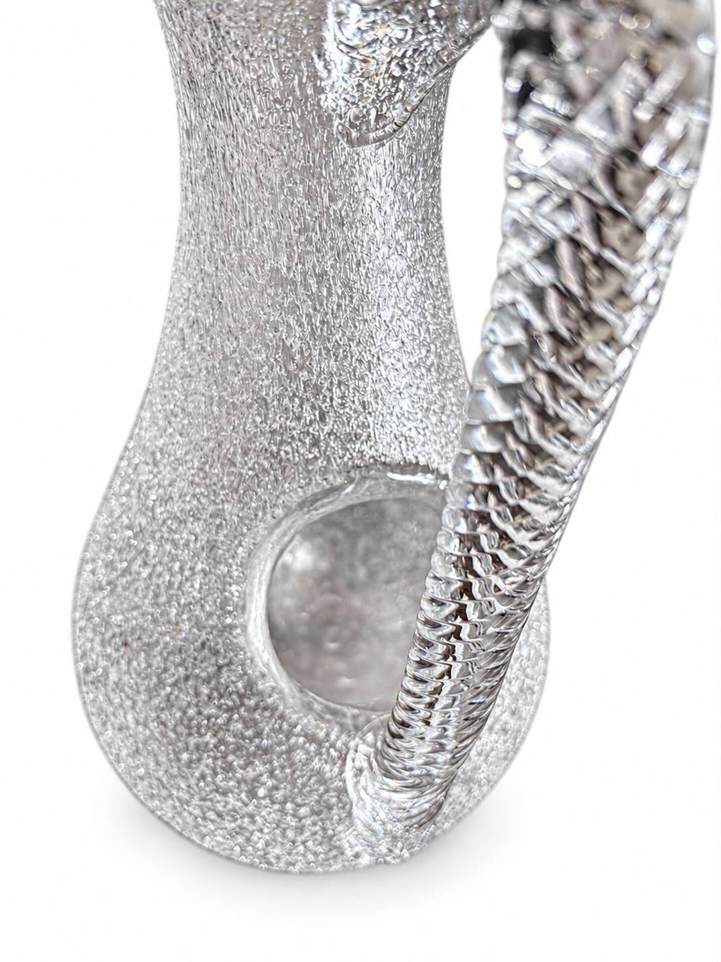 Pichet à glace en cristal givré Baccarat.